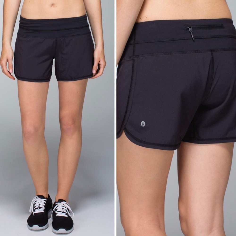 SOLD Lululemon Black Groovy Run Short Size 4 - Picture 1 of 4